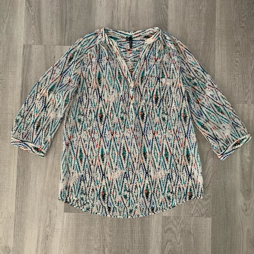 Geometric pattern blouse